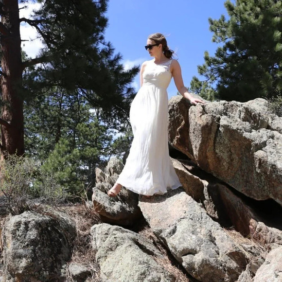 Aidan Mattox White formal dress - Picture 10 of 12